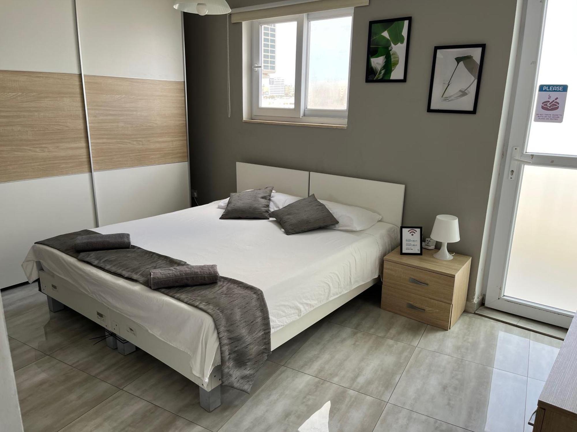 F5 Room 1, Private Double Room With Private Bathroom And Balcony In Shared Flat Мсида Екстериор снимка